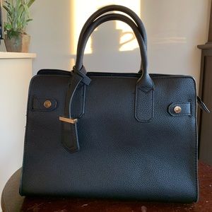 🖤✨ A New Day Handbag/Crossbody Purse✨🖤